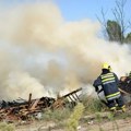 Požari kod Zaječara i u Deliblatskoj peščari, gase ih helikopteri