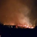 Požar kod Rečice u opštini Bojnik pod kontrolom, ali se vatra proširila ka Turjanu i Vujanovu