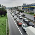 Gužve u saobraćaju: Šta savetuju Putevi Srbije?