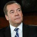 Медведев предвиђа: Зеленски би могао бити убијен