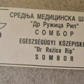 Profesori i učenici Medicinske škole u Somboru nezadovoljni izborom direktora: Za novog direktora glasalo samo četvoro…