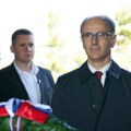 Premijer Đuro Macut položio venac Neznanom junaku na Avali povodom Dana pobede (foto)