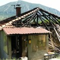 "Uzeo sam vazduh i uleteo u kupatilo puno crnog dima" Komšija heroj spasao ženu iz plamena, sedmočlana porodica ostala bez…