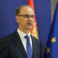 Premijer Macut pohvalio policiju, apelovao na mir i stabilnost