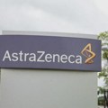 Кључна студија показала да лек АстраЗенеца за рак плућа продужава живот
