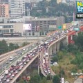 Beograd u gužvama od ranog jutra: Na ovim putnim pravcima saobraćaj bukvalno stoji