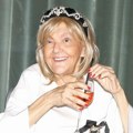 ZATEKLA SINA MRTVOG U KREVETU! Ima li šta gore? Prsti su mu bili modri! Marina Tucaković nije htela da pogleda rezultate…