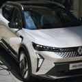 Francuska vlada želi da učetvorostruči prodaju električnih automobila