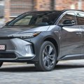 Toyota takođe usporava proizvodnju električnih automobila