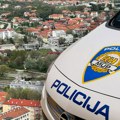 Policija blokirala kuću u Višnjici, u njoj su pronađena tela muškarca i žene: Ćerka pobegla?