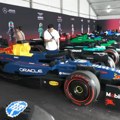 Vozači Formule 1 pre trke u Majamiju vozili bolide napravljene od Lego kockica