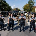 Bela kuća: Tramp odobrio slanje 300 vojnika radi zaštite saveznih službenika u Čikagu