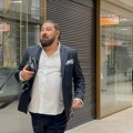 Ne ume da čita, ima 3 razreda škole a jedan je od najbogatijih na estradi: Razvodio se 7 puta, ima osmoro dece