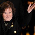 Suzan Bojl se vraća na muzičku scenu: Potpuno promenila izgled i ostavila pratioce bez teksta FOTO