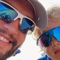 Mali Isaija ukrao šou na plaži! Veljko objavio fotografiju sa sinom, jedan detalj posebno raznežio mnoge