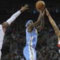 Skandal! Bivša NBA zvezda uhapšena zbog flaše vodke! Ukrao piće, pa seo za šank, a onda su mu policajci stavili lisice na ruke!…