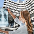 Prvi put u Srbiji pacijentkinja sa rakom pluća operisana uz minimalno invazivnu anesteziju: VMA pomera granice medicine