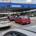 Putnička vozila čekaju na granici: Ka Bugarskoj 80 minuta, ka Makedoniji kraće