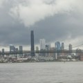 Amerika pod paklenom "kupolom": Dok zapad zemlje prži toplotni talas, na istoku potop: Jake oluje opustošile Njujork (foto…