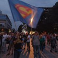 U Kraljevu održan protest „Srbija protiv nasilja“ posvećen Predragu Voštiniću – Kragujevačka opozicija pružila…