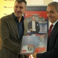 Predstavljena prigodna markica povodom 100 godina od proglašenja Republike Turske