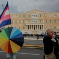 Grčka legalizovala istopolne brakove: Parovi će moći i da usvajaju decu