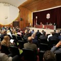 Kragujevac: Nastavlja se maratonska sednica gradske skupštine