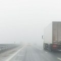 Vozači, oprezno vozite zbog poledice i magle, bez zimske opreme ne krećite: Oglasili se "Putevi Srbije"