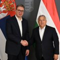 Vučić razgovarao sa Orbanom o aktuelnim dešavanjima u svetu