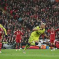 VIDEO Liverpulu ne pomaže ni rekord Premijer lige, osakaćeni Totenhem "ukrao" bod
