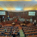 Nastavak blokade u kosovskom parlamentu: sednica prekinuta do 14 sati
