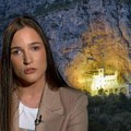 "Čim sam ušla u manastir, počela sam da ridam" Aleksandra je u Ostrogu zamislila 3 želje, a ono što joj se desilo nikad neće…