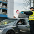 (Foto) Saobraćajni znak pod šifrom 277.1 Vozači zbunjeni novom signalizacijom: Kazna do 300 evra i oduzimanje bodova na snazi…