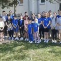 VIDEO Deca iz sela Vrbovac sa Kosova na putu smotre folklora u Crnoj Bari posetila i Sremsku Mitrovicu