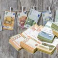 Štednja u domaćoj valuti dostigla rekordnih 138 milijardi Dinarska štednja i dalje isplativija od devizne, tvrdi NBS