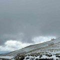 Sneg pao u maju: Neverovatne slike sa Bjelasice pred Đurđevdan, obeleli vrhovi Troglava i Zekova Glava