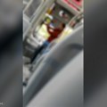 (Video) Drama na liniji 25p: Potukli se putnik i vozač GSP-a: Sve je počelo žučnom raspravom, a onda su krenule žestoke…