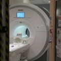 Nepažnja koja košta života: Muškarac povučen u MRI zbog lanca oko vrata!