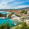 Prizor sa trajekta za Tasos razbesneo turiste "Još jednom me je sramota što sam čovek" (foto)