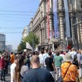 Ispred Vlade u Beogradu skup solidarnosti sa novinarima i novinarkama u Gazi
