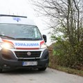Auto se zakucao u dve bandere, povređene četiri osobe! Među njima i dve devojčice, hitno prebačeni u bolnicu