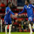 Tuhel povređenog štopera menja igračem Čelsija koji je igrao za Englesku u poslednjem porazu tima