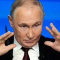 Putin: Zaljubljen sam, verujem u ljubav na prvi pogled. Ruski predsednik odgovorio na pitanje novinarke