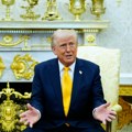 Amerikance razbesneo Trampov potez; Stručnjaci odgovorili zašto je toliko opsednut FOTO