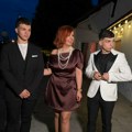 "Dala sam ženama koje su mi čuvale decu para kao za stan u Beogradu" Ivana Šašić slavi punoletstvo starijeg sina bez njegovog…