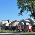 Eksplozija i požar u Varaždinu: Plinske boce letele po dvorištu (foto)