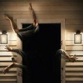 VIDEO: Kultna horor franšiza dobija novo lice – u bioskope stiglo „Pritajeno zlo“