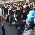 Policija je u Rimu privela više od 200 mladih koji su pokušali da izazovu nemire