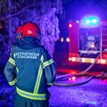 Veliki požar u Surčinu! Gori Kuća mesa, jeziv snimak vatre se pojavio na mrežama (VIDEO)