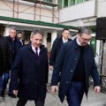 Vučić u Vranju: Renoviraćemo 57 porodilišta, brine što Srbija nema dece